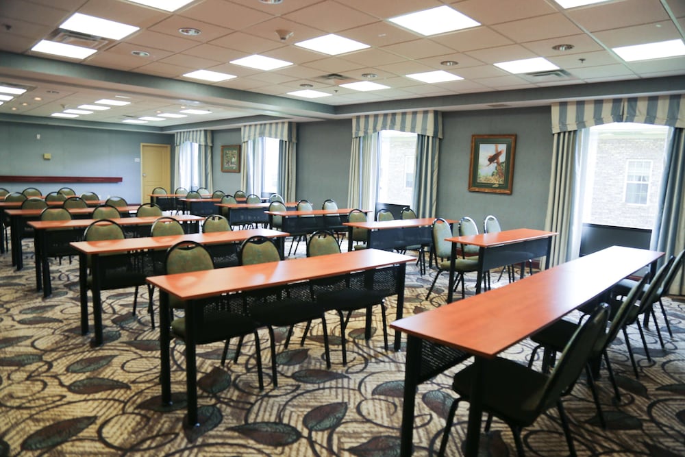 Hampton Inn Morehead - photo 41