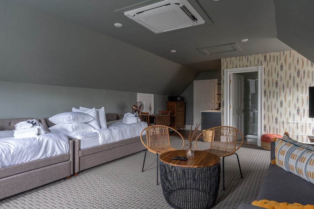 Chart House Inn - photo 10