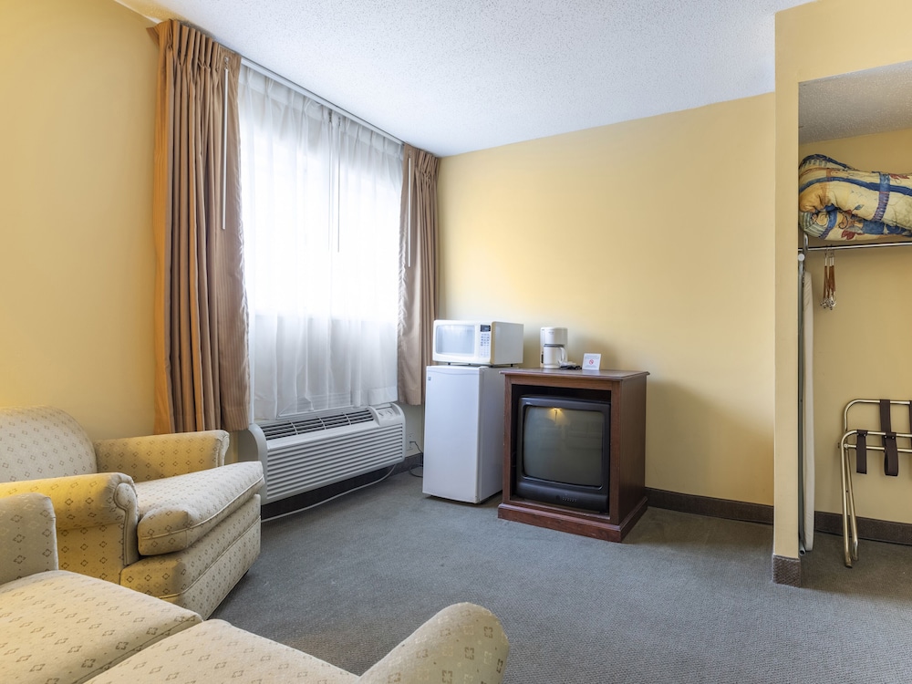 Mansion View Inn and Suite - photo 28
