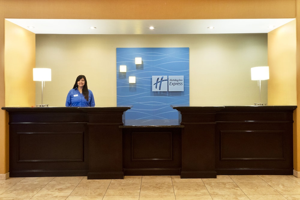 Holiday Inn Express & Suites Casa Grande an IHG Hotel - photo 2