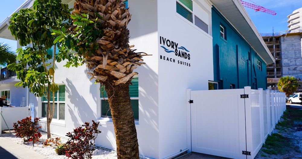 Ivory Sands Beach Suites - photo 51