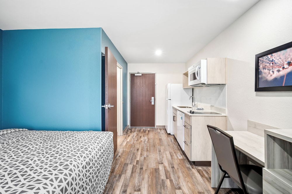 Woodspring Suites Fort Myers Cape Coral - photo 27
