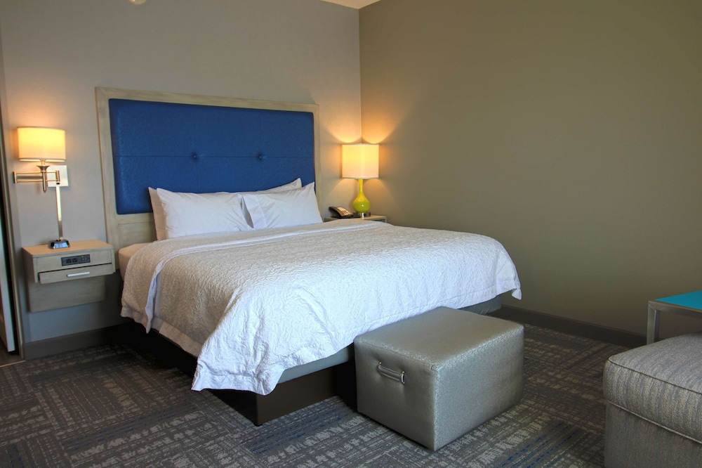 Hampton Inn West Plains - photo 11