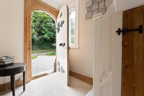 Wimborne Hideaway - carbon neutral hotel in Bournemouth