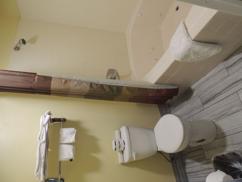 Pacific Inn of Redwood City - photo 37
