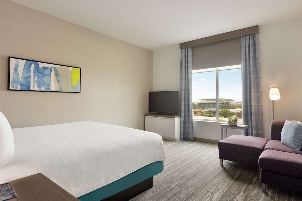 Hilton Garden Inn Austin North Near the Domain - photo 10