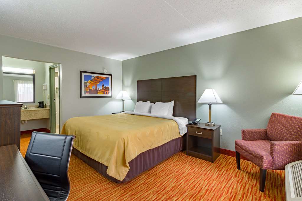 Quality Inn Goodlettsville - photo 11
