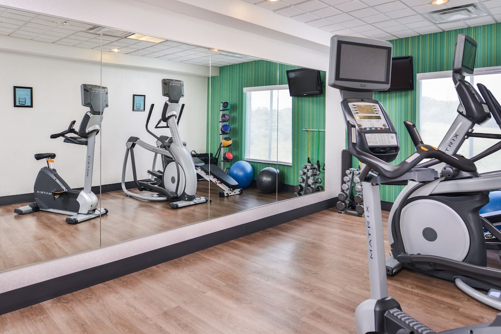 Holiday Inn Express & Suites Parkersburg Mineral Wells by IHG - photo 27