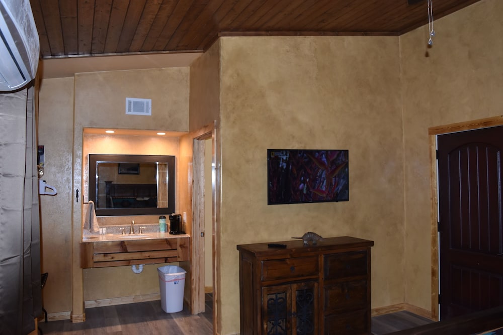 Paisano Village RV Park & Inn - photo 20