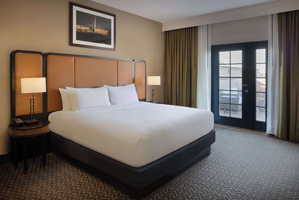 DoubleTree Suites by Hilton Hotel Lexington - photo 12