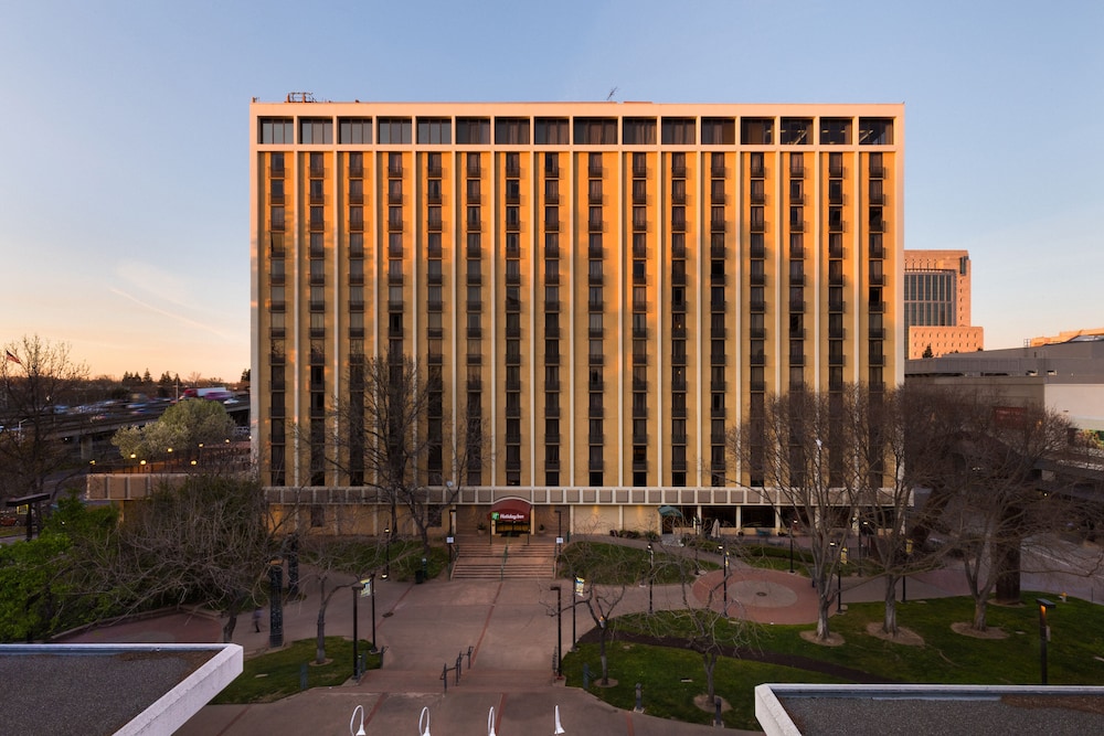 Holiday Inn Sacramento Downtown Arena by IHG - photo 54