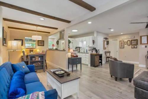 Grapevine Historic District New Remodel — Grapevine