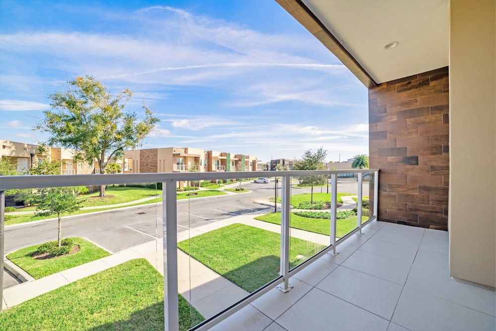 Modern Magic Village Resort Townhouse 7662 - photo 25