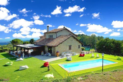 Villa Umbra — 4-Star Luxury Hotel in Citta Di Castello, Italy