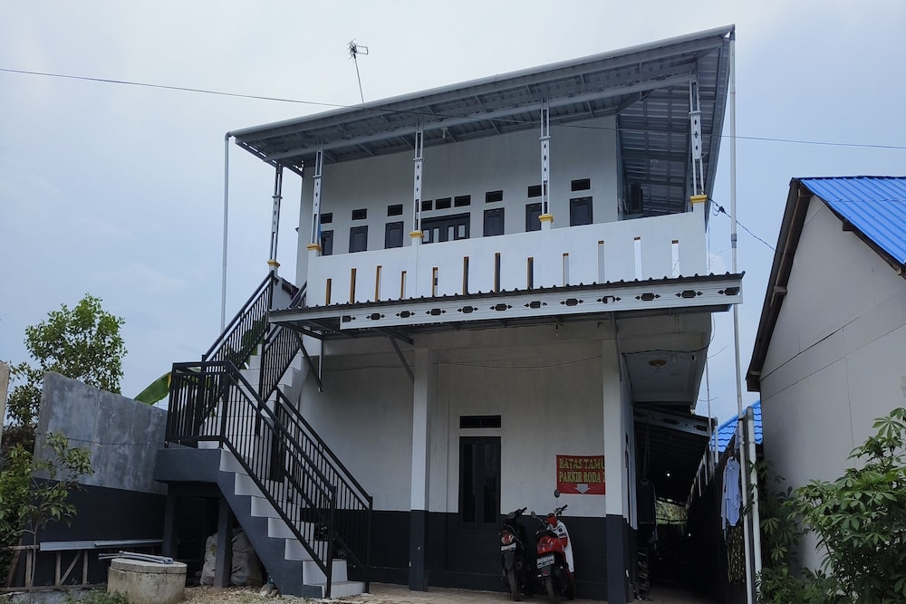 Hotel O Penginapan Al asharNearWarung Acil Ubai — hotel in Rantau