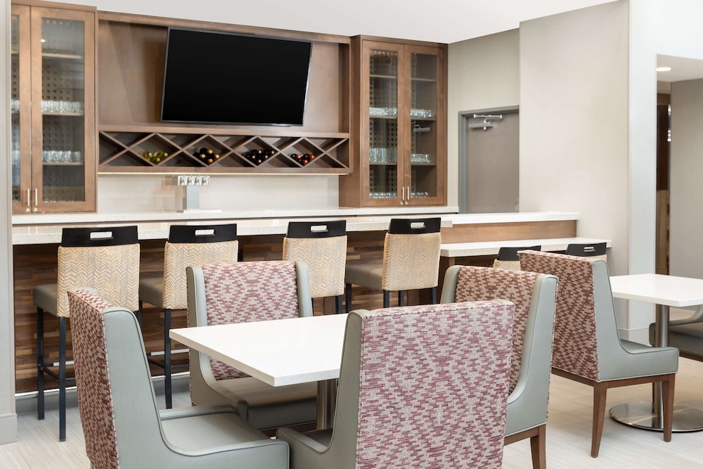 Hampton Inn & Suites Santa Rosa Sonoma Wine Country - photo 3