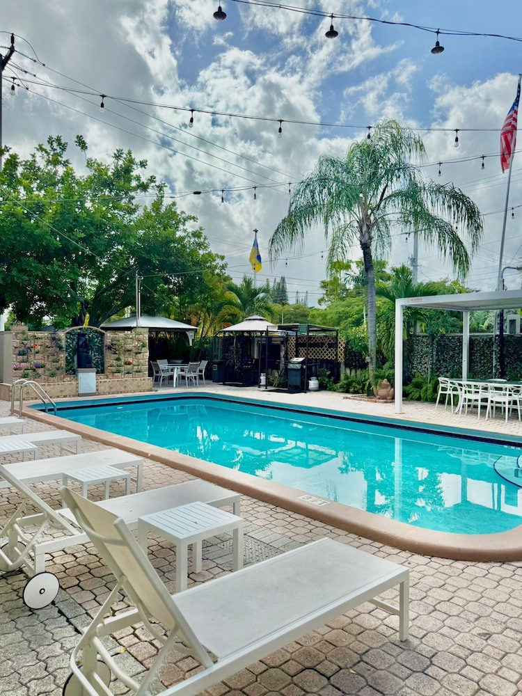 Sheridan Guesthouse - photo 20