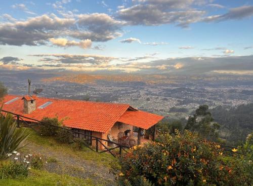 Refugio de las Nubes - carbon neutral hotel in Cuenca