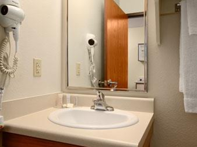 Howard Johnson Las Vegas - photo 7
