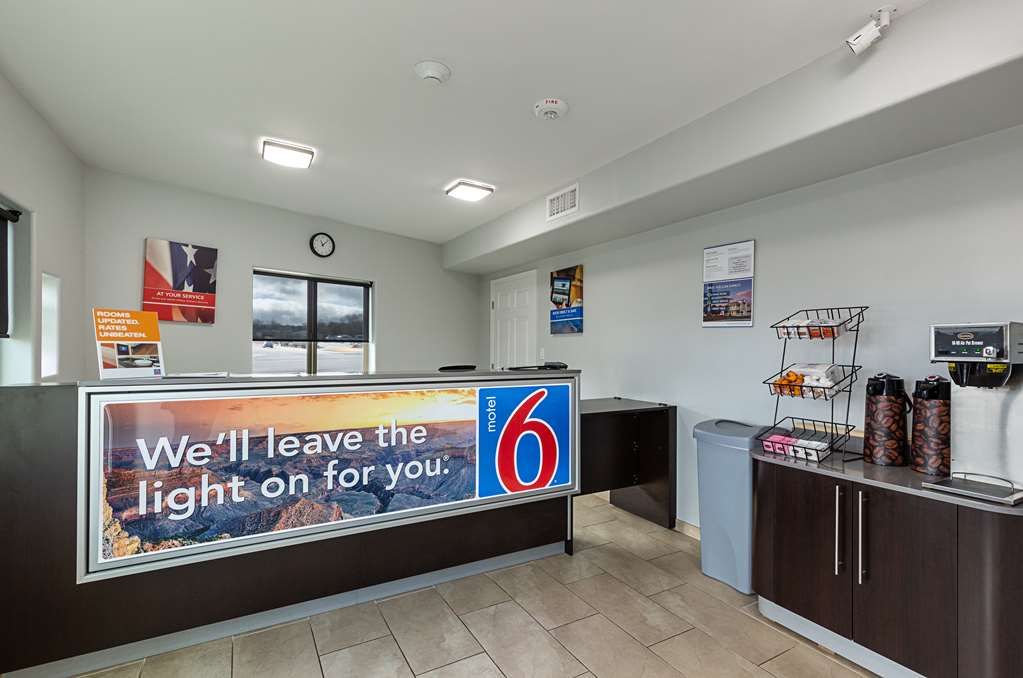 Motel 6 Show Low AZ - photo 30