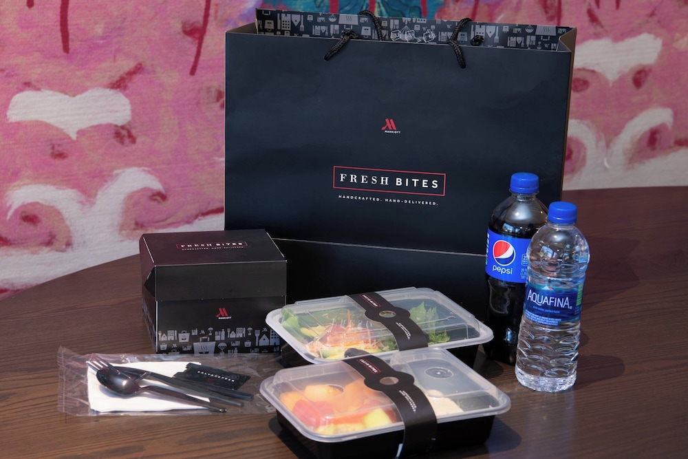 Beverly Hills Marriott - photo 81