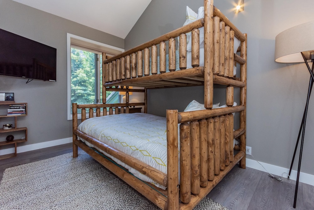 Snowcreek 888 Phase V - photo 4