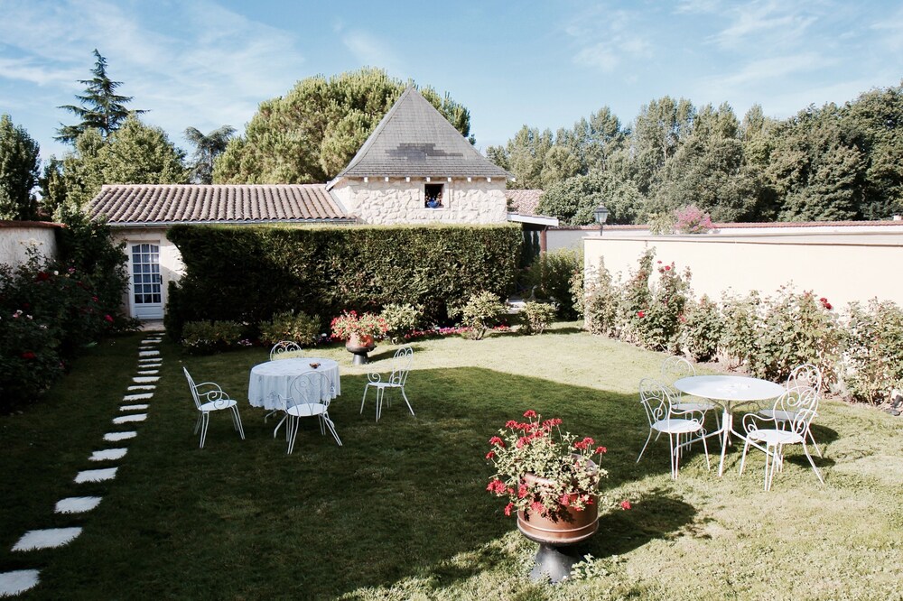 Le Manoir de Marie Lou — hotel in Rauzan