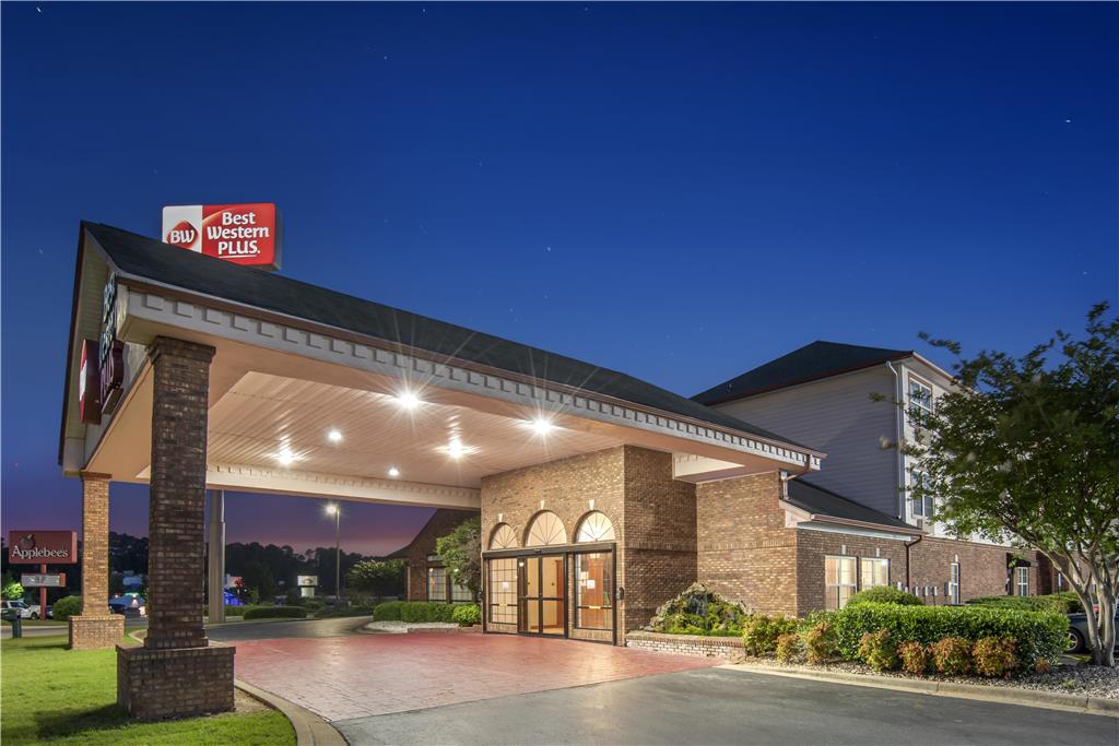 Best Western Plus Bessemer Hotel & Suites - photo 43