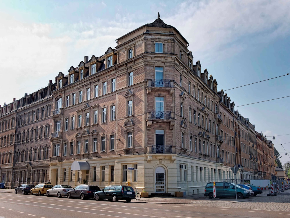 TRYP by Wyndham Dresden Neustadt