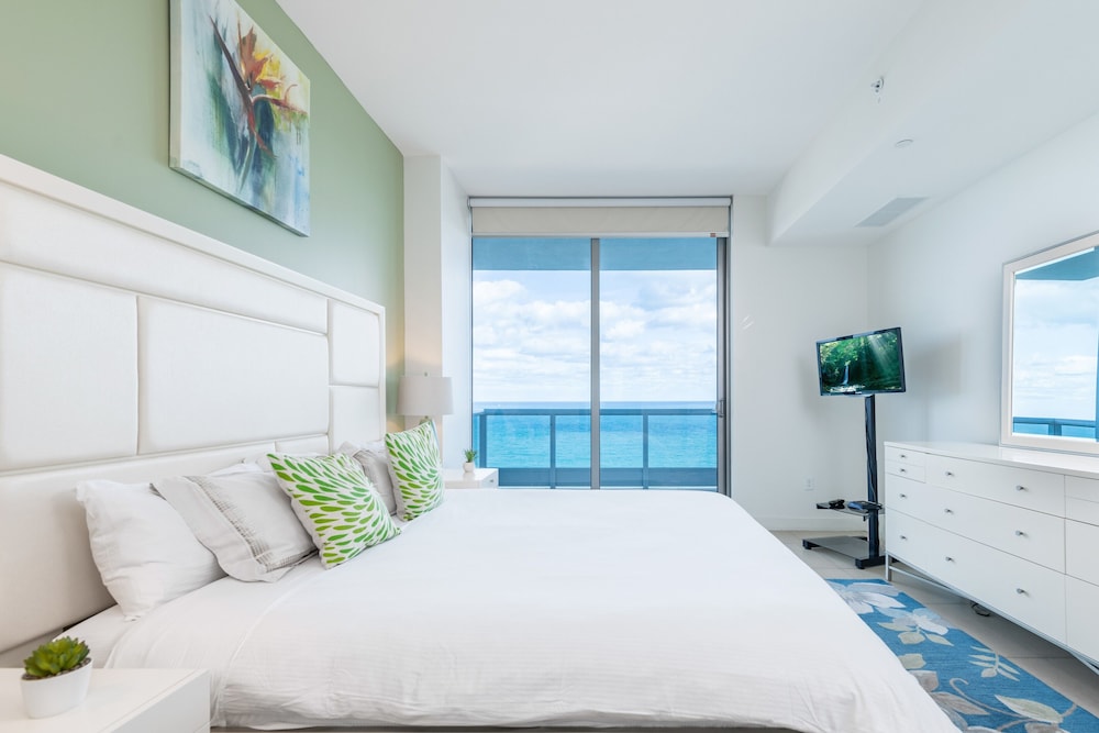Churchill Suites Monte Carlo Miami Beach - photo 30