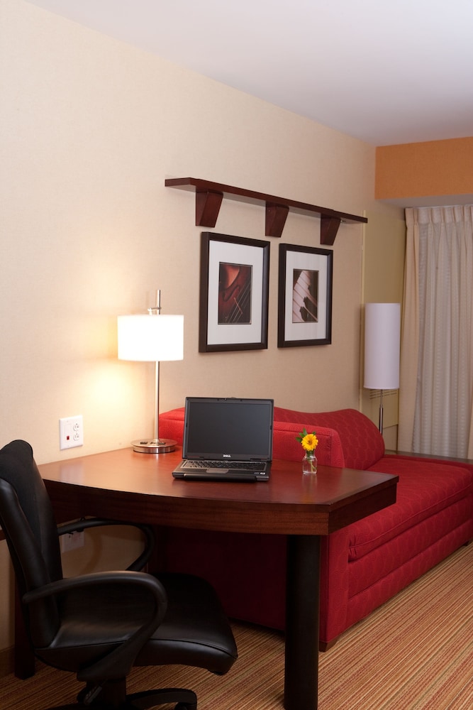 Residence Inn by Marriott Auburn - photo 11