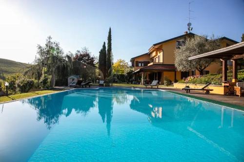Cascina San Marco Exclusive pool double apartament — 4-Star Luxury Hotel in Rosignano Monferrato, Italy