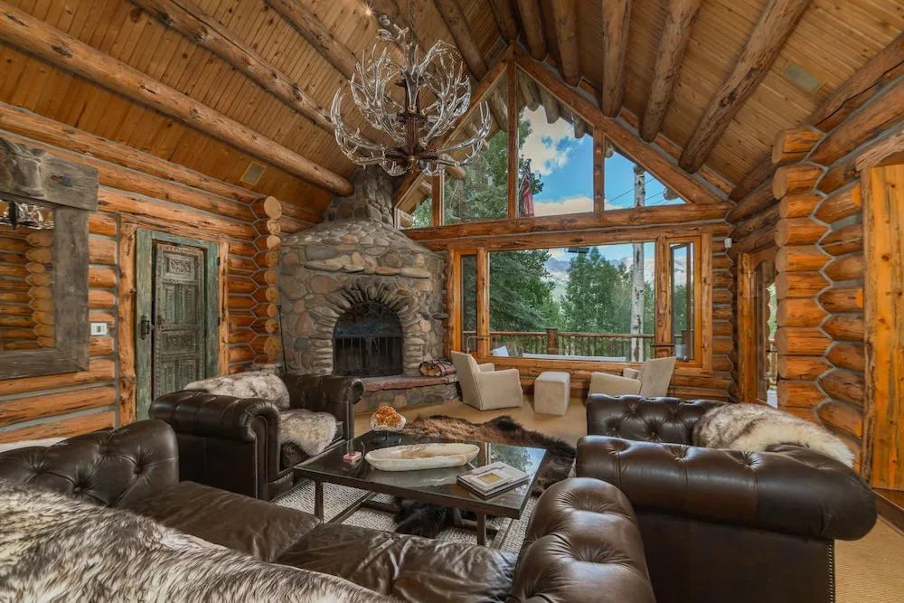 The Touchstone By Boutiq — Telluride