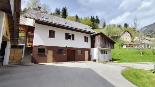 Domačija Markc - last minute hotel in Zelezniki