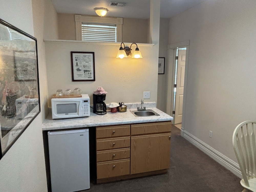 Hermann Crown Suites - photo 150