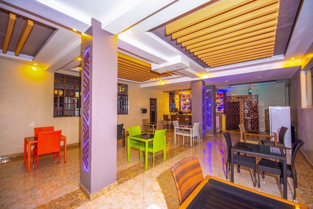 Kings Premier Inn - last minute hotel in Nairobi