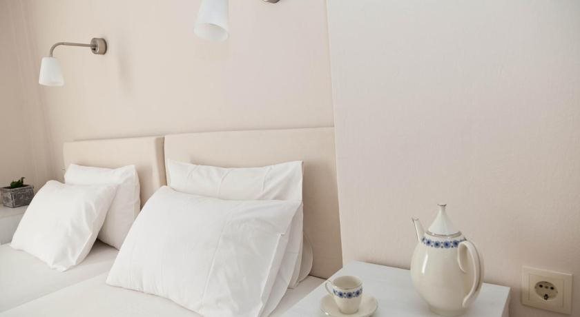 Raisakis Canea Mare Annex in Agia Marina, Greece