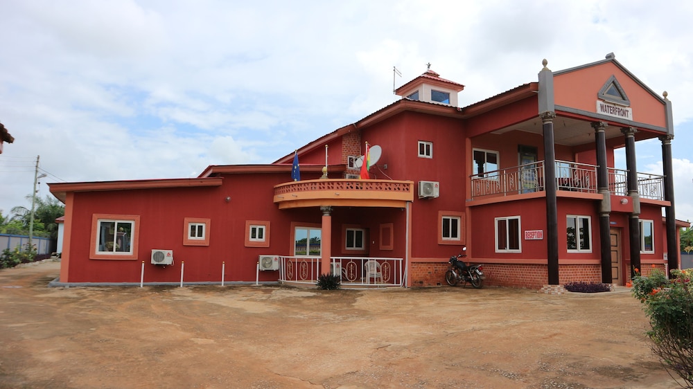 Waterfront Paradise Resort - last minute hotel in Unknown City