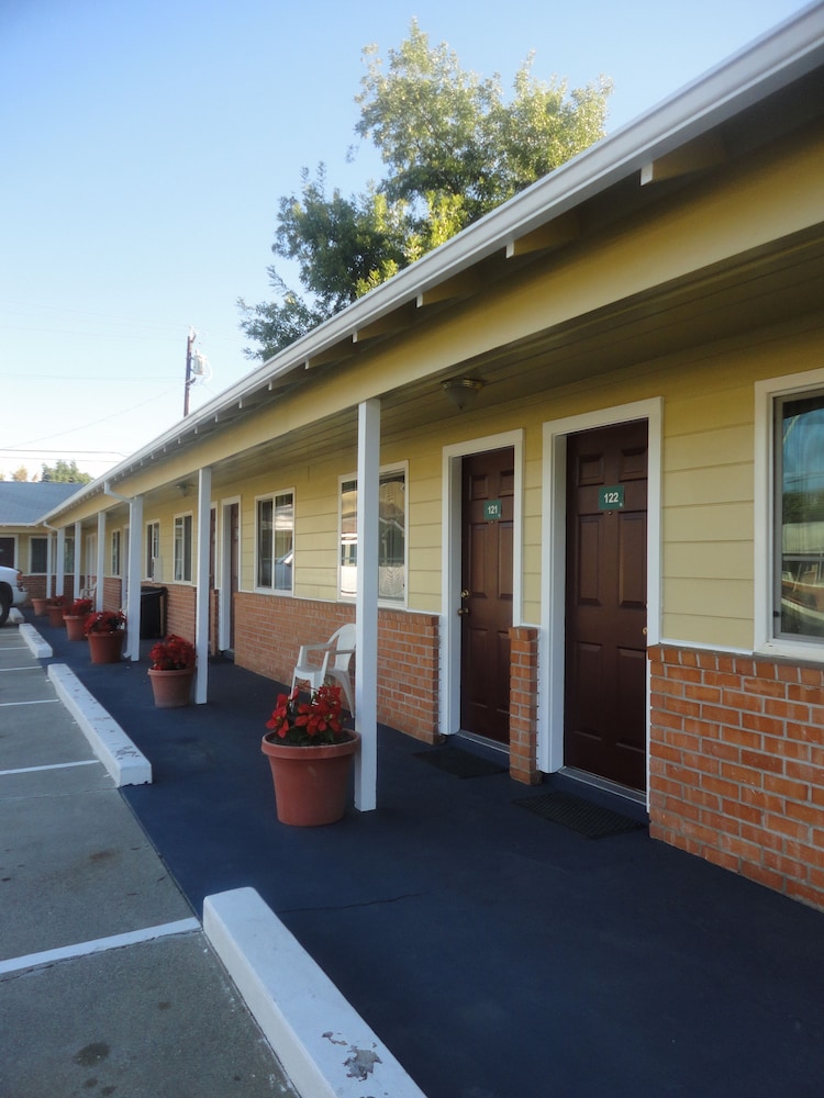 Colusa Motel - photo 37