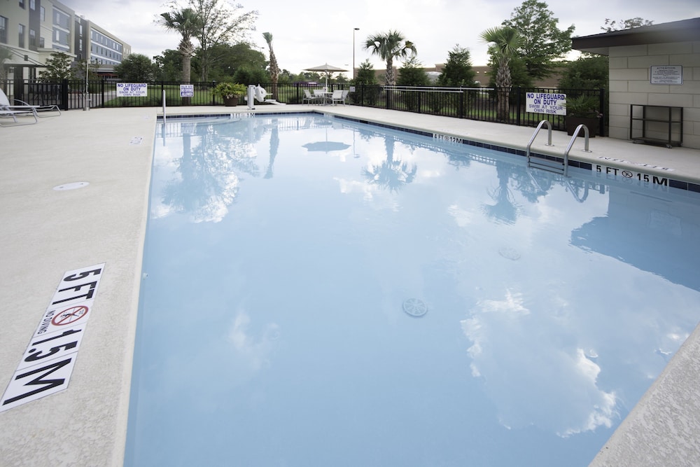 Staybridge Suites Summerville by IHG - photo 40