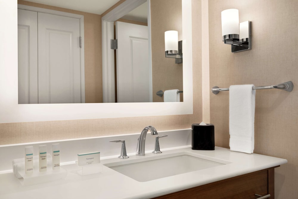 Homewood Suites by Hilton Houston NW at Beltway 8 TX - photo 32