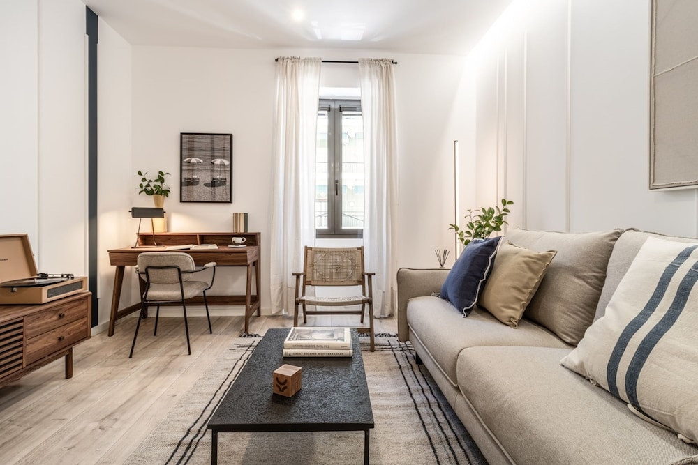 Vento 1 Bedroom in Arapiles Chamberí Madrid