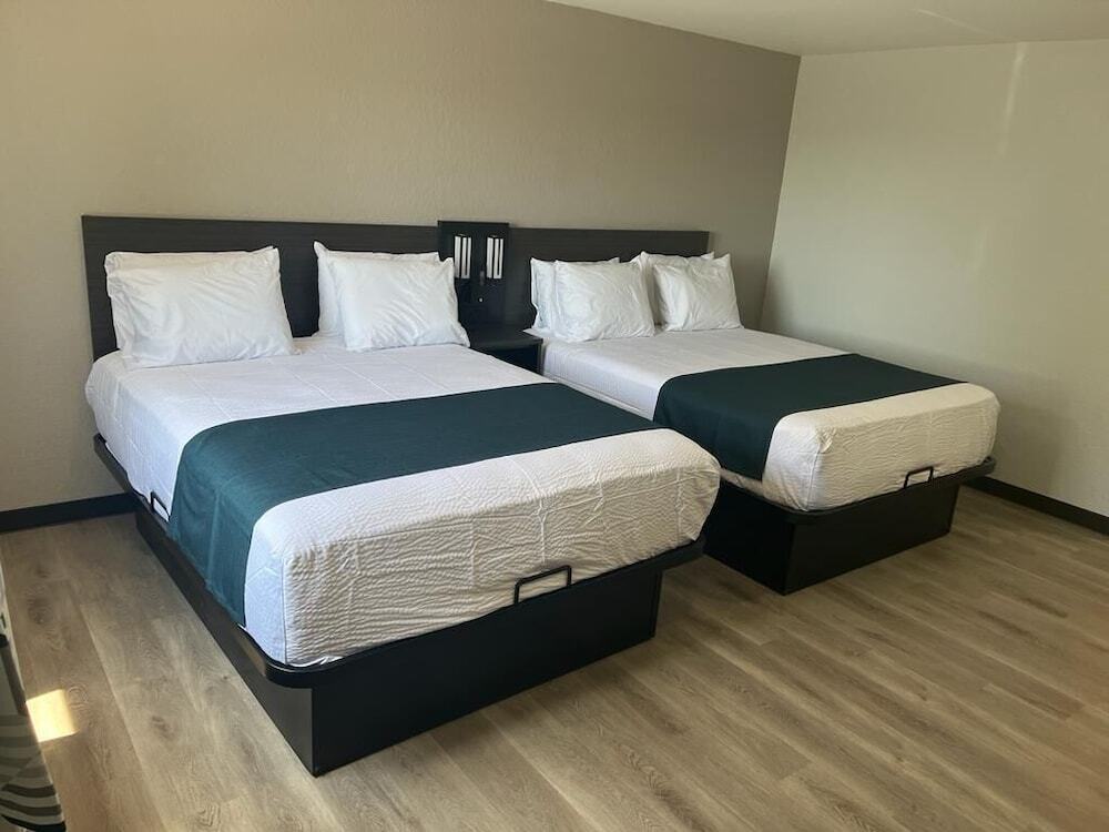 Motel 6 Brighton CO Denver Northeast - photo 2