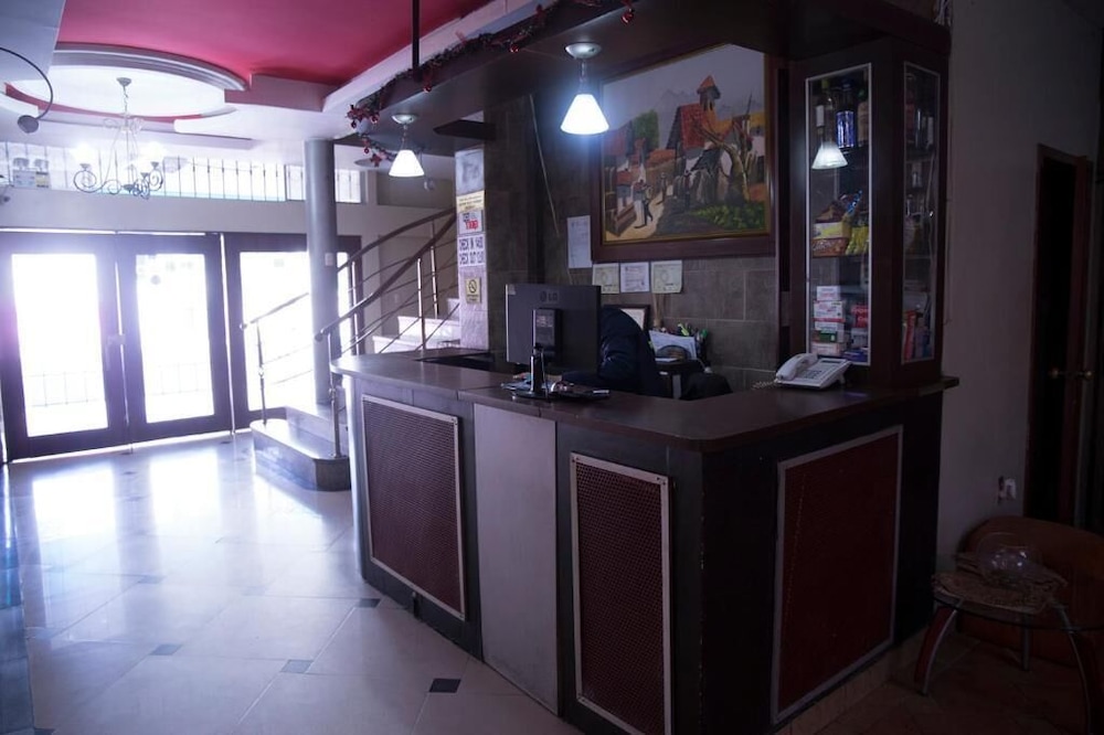 Tropical Inn Hotel in Guayaquil, Ecuador