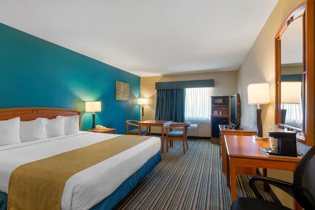 Best Western Governors Inn & Suites - photo 16