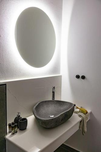 Beachfront Villa Crystalia — 4-Star Luxury Hotel in Rodos, Greece