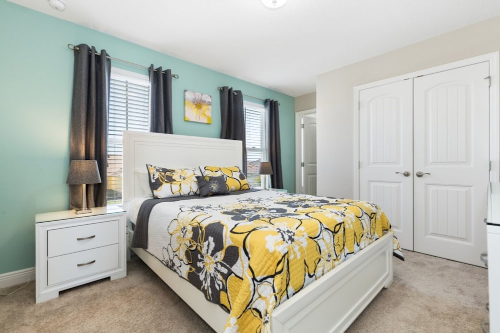 7 Bedrooms 5 Bathrooms Solterra 4103 Od - photo 43