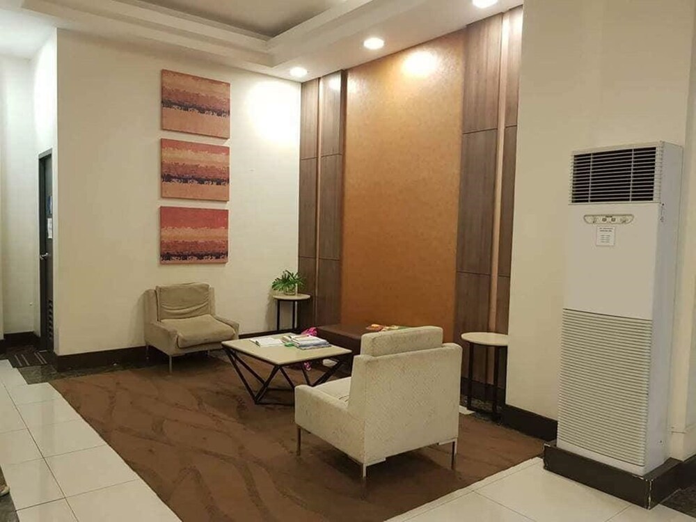 Ehm’s Place — Manila — photo 4
