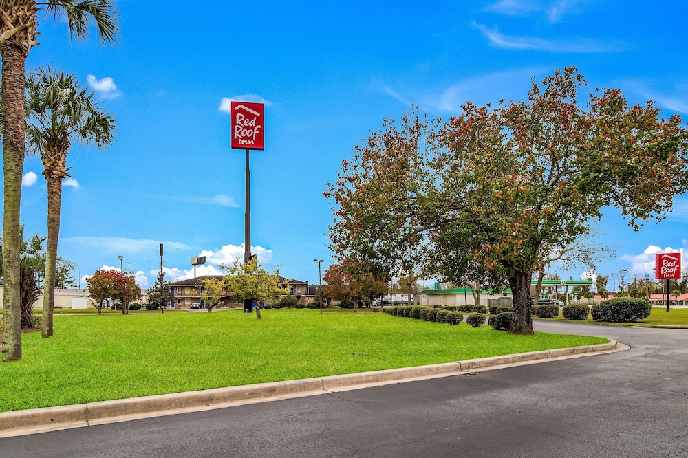Red Roof Inn St George SC - photo 26