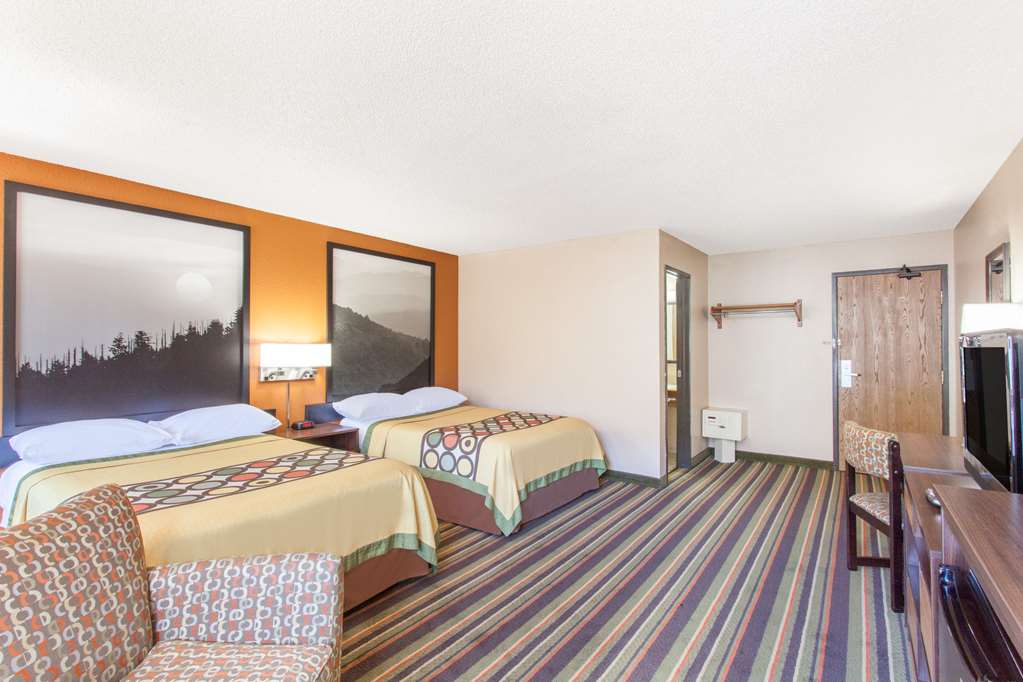 Super 8 by Wyndham Norton VA - photo 10
